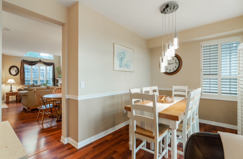 2928 Panorama Drive – 16