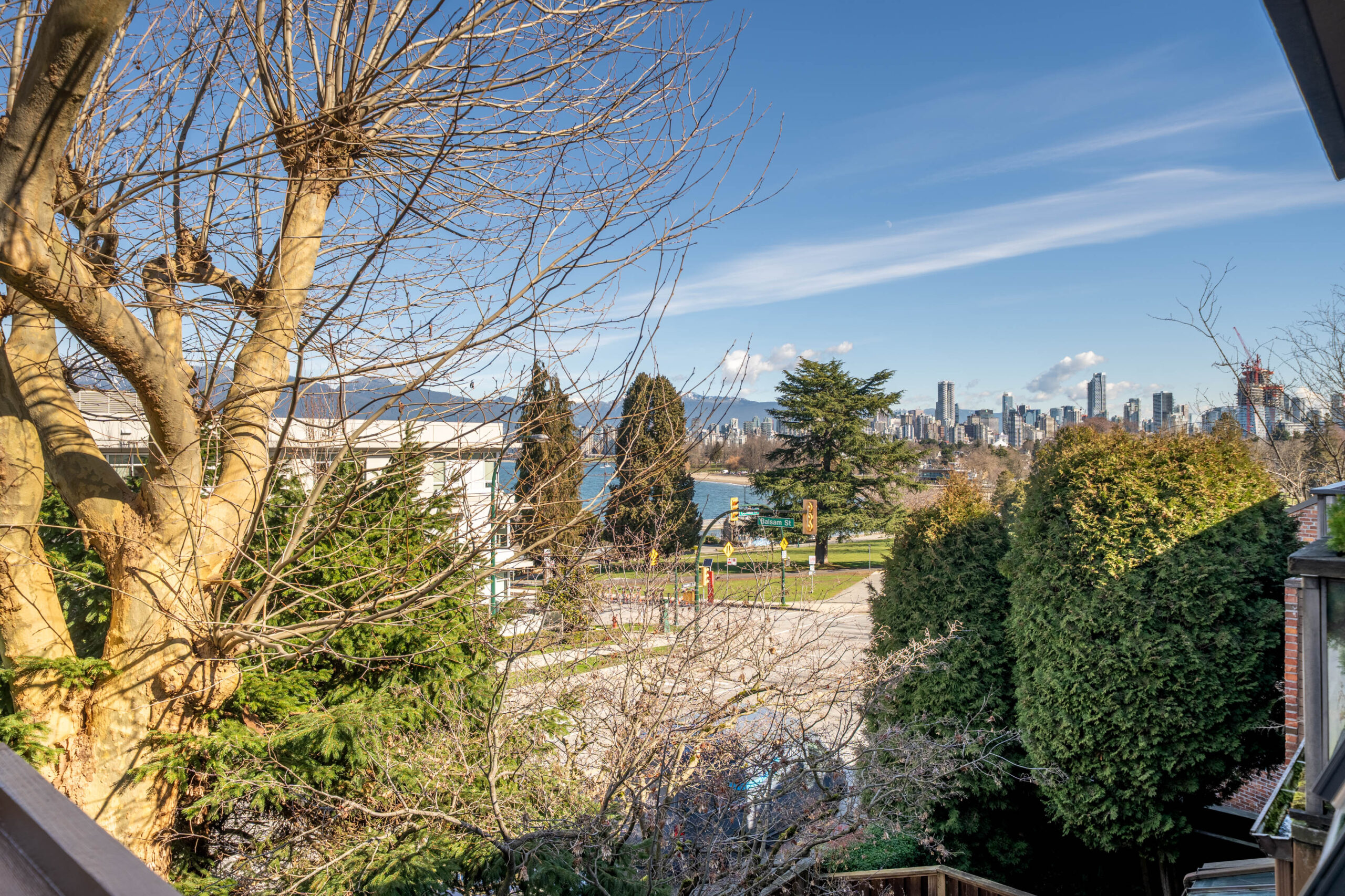 Cornwall Ave - 2410 (309) - Jordan Macnab - 28