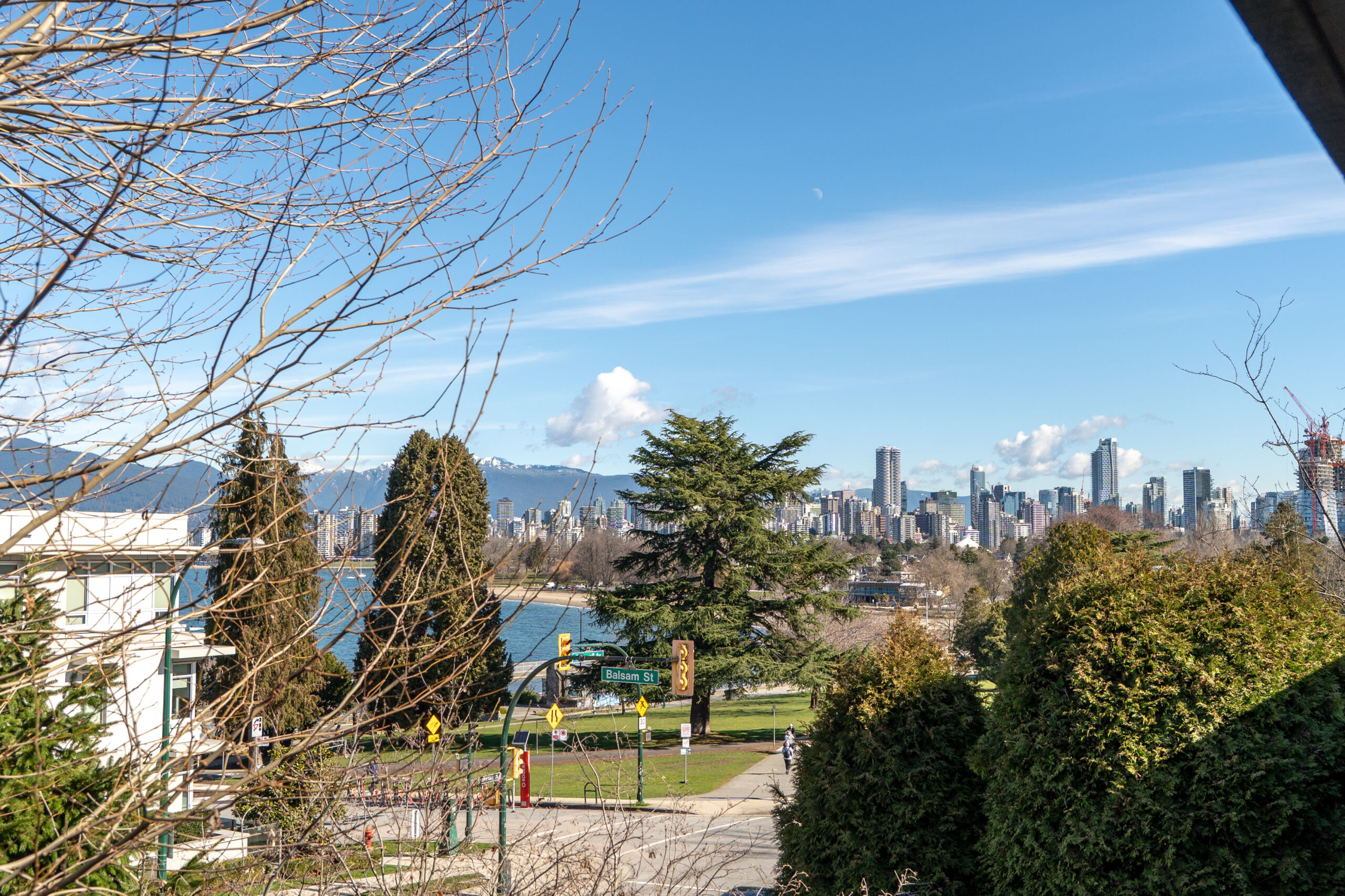 Cornwall Ave - 2410 (309) - Jordan Macnab - 32