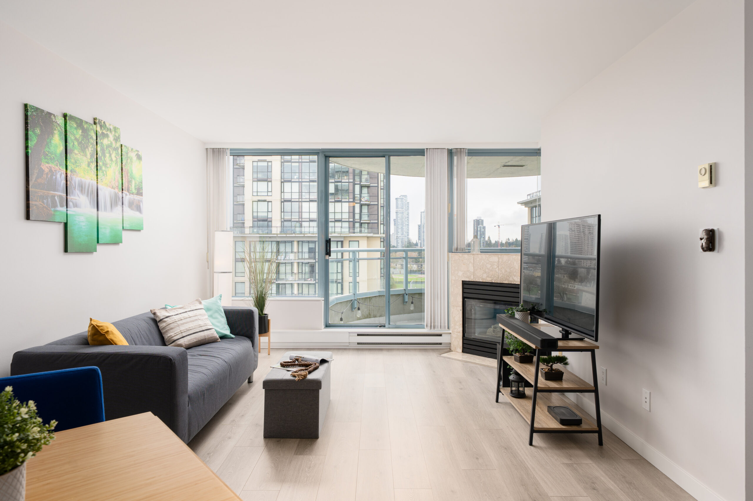 108 Ave - 13383 (1402) (Surrey) - Jordan Macnab and Craig Johnston - 6