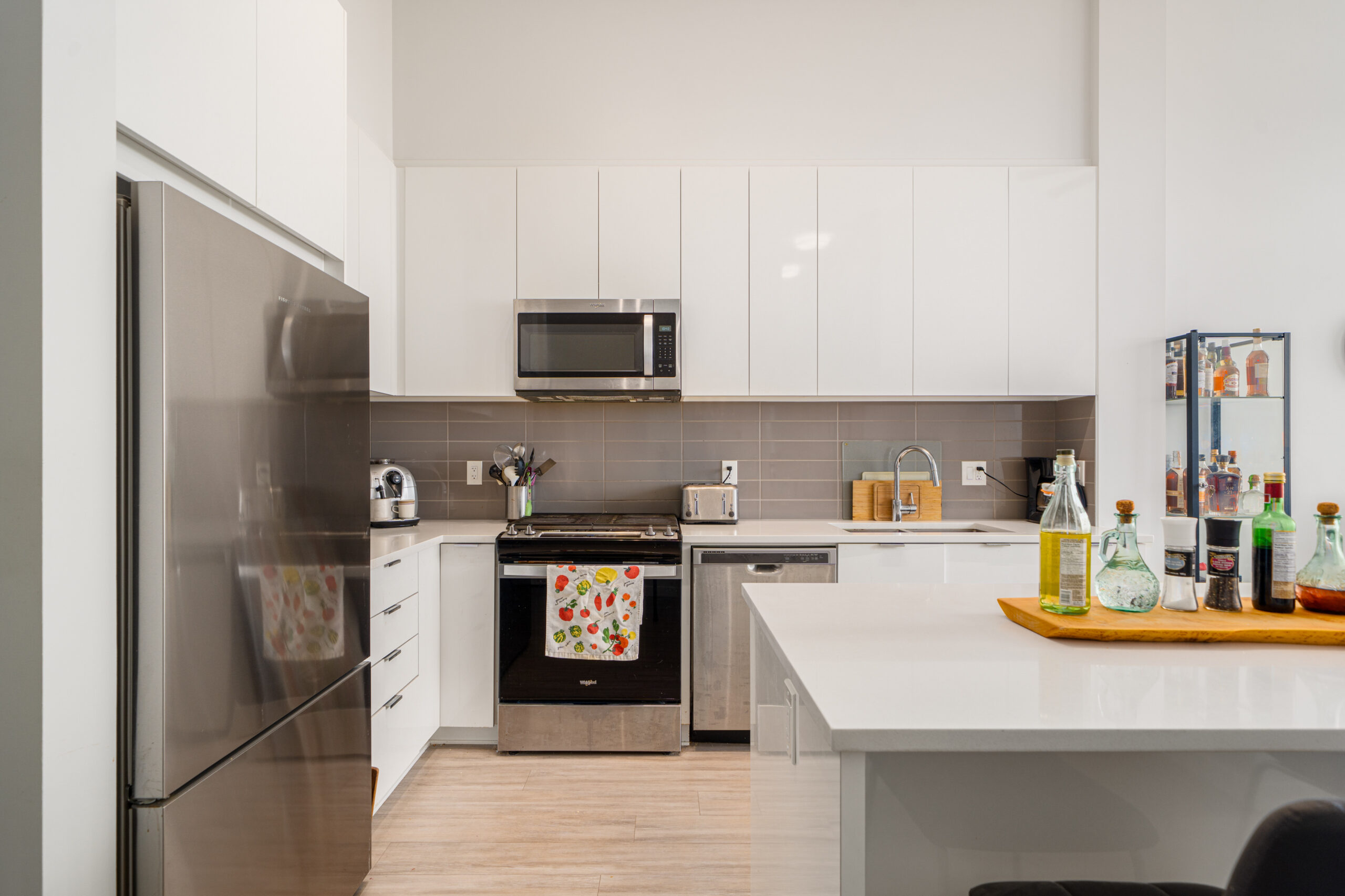 207th St - 8150 (B611) (Langley) - Russ Macnab - 12