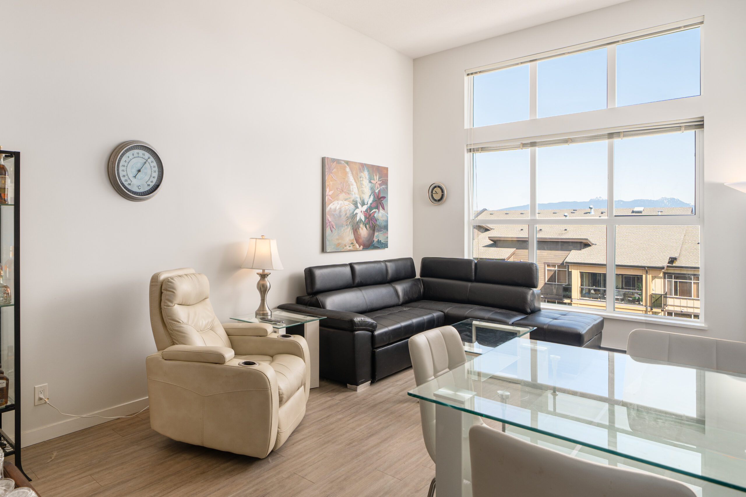 207th St - 8150 (B611) (Langley) - Russ Macnab - 6