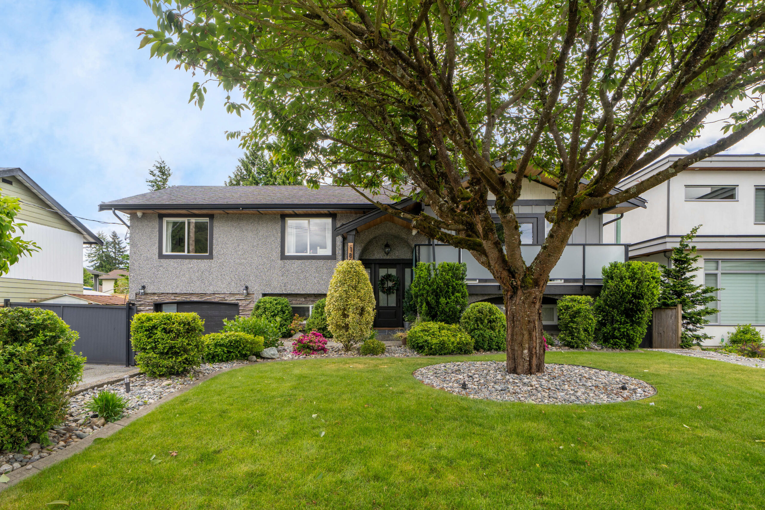 Ford Rd - 18940 (Pitt Meadows) - Russ Macnab - 3