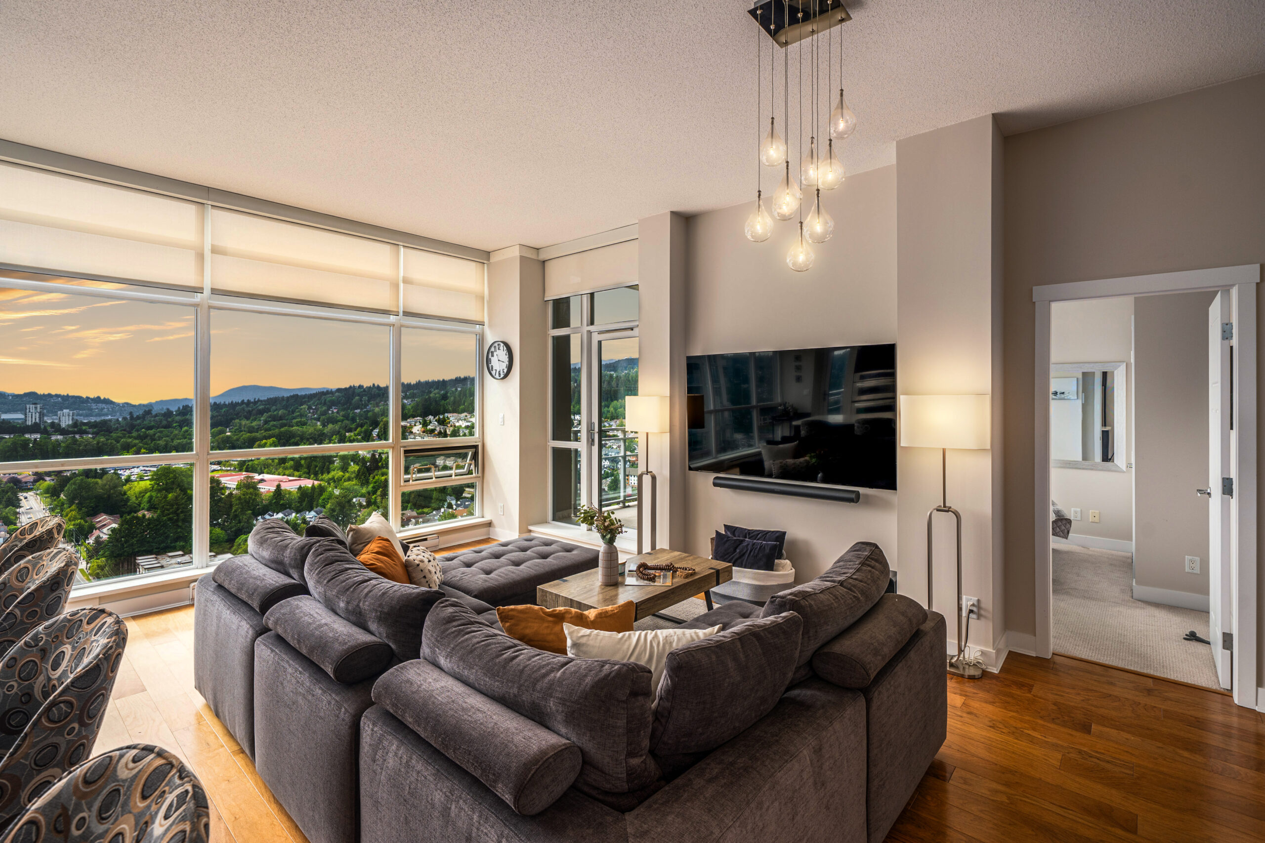 Glen Dr - 2968 (3401) (Coquitlam) - Craig Johnston - 6