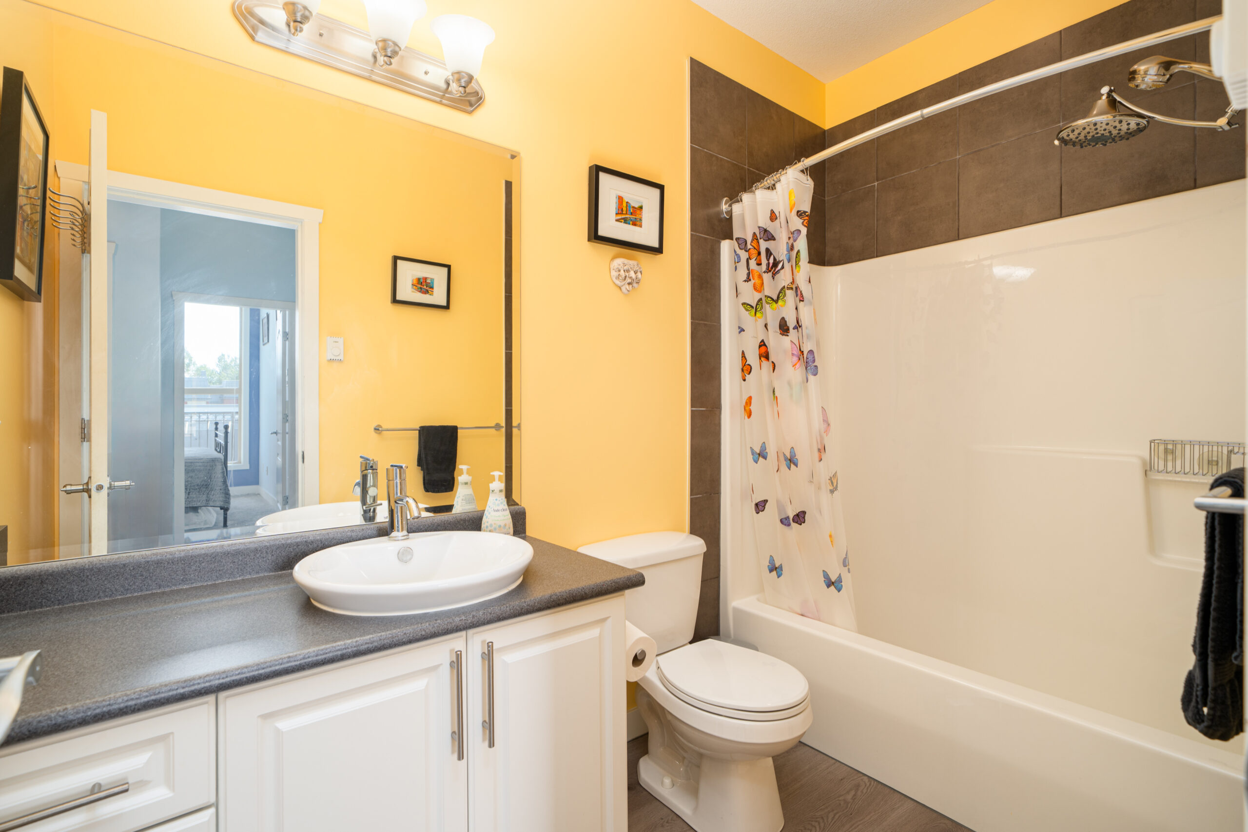 Shaughnessy St - 2627 (410) (Port Coquitlam) - Russ Macnab - 18