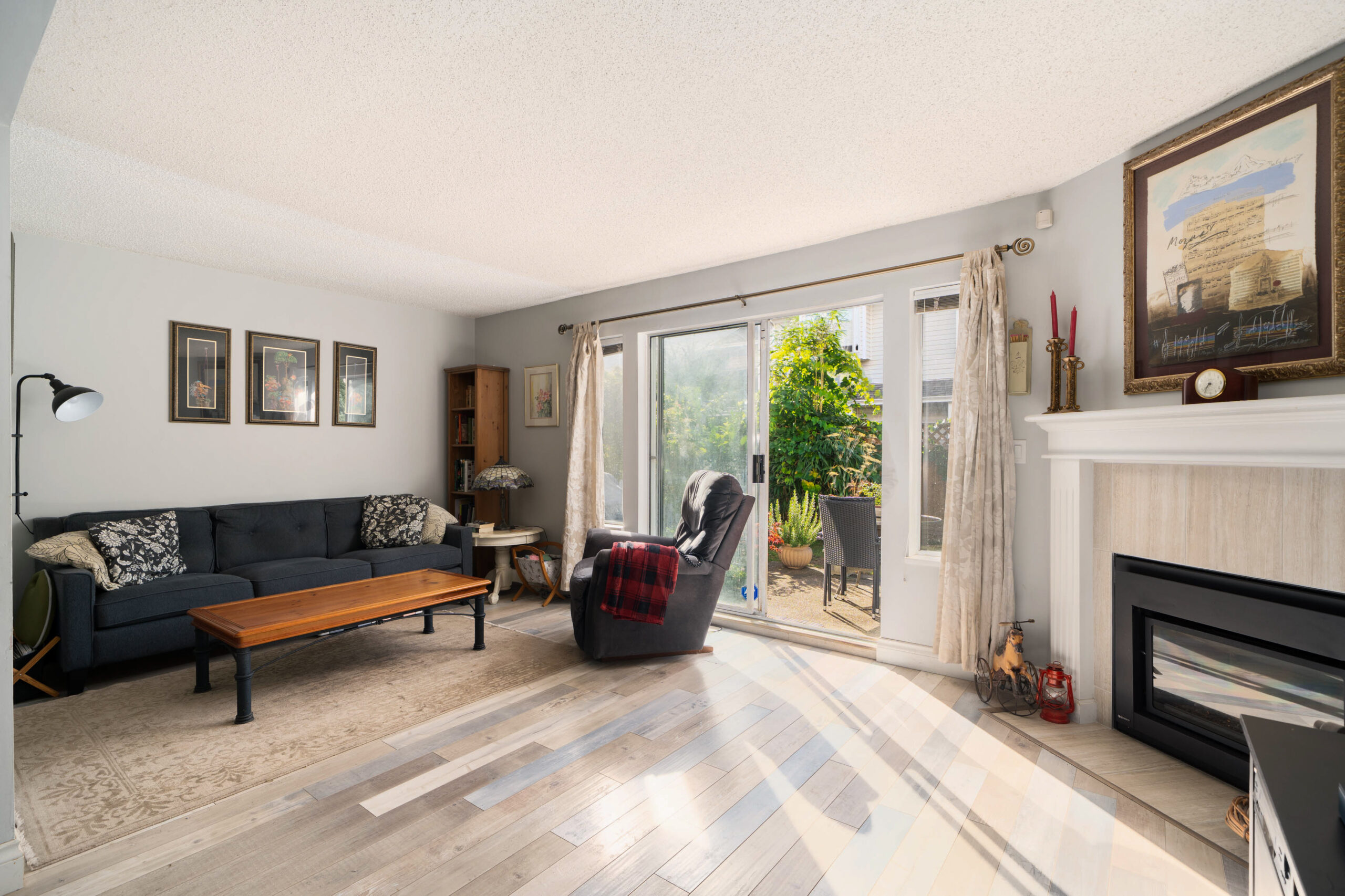 118 Ave - 20675 (205) (Maple Ridge) - Carly Monrad - 10