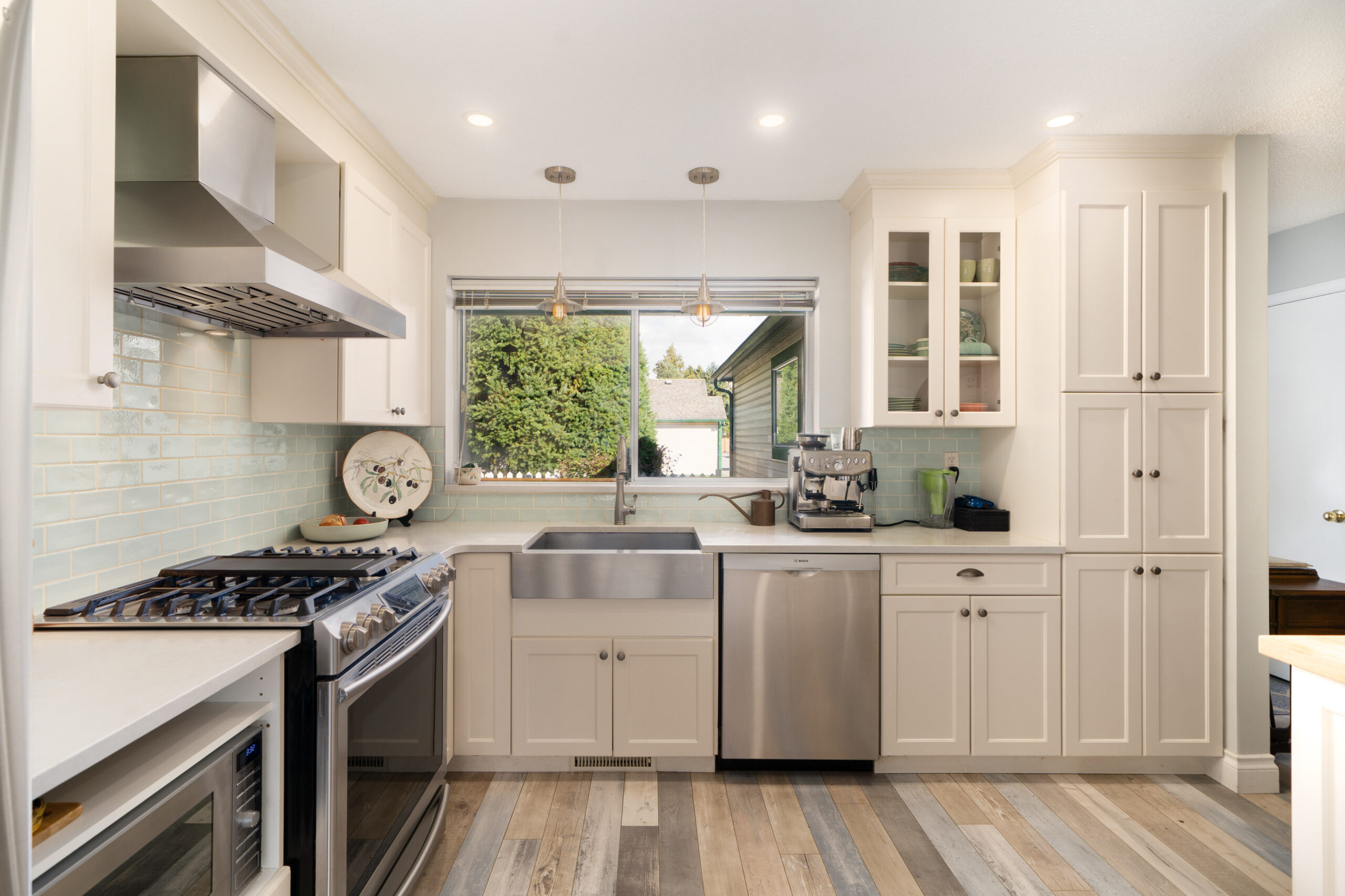 118 Ave - 20675 (205) (Maple Ridge) - Carly Monrad - 16