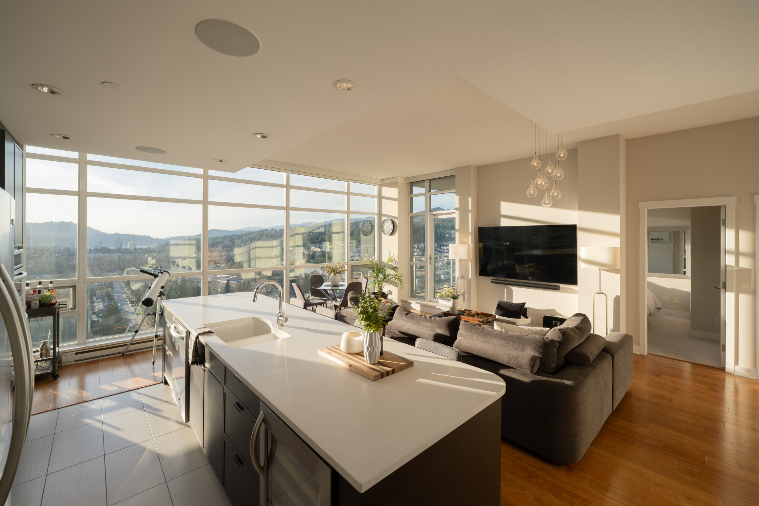 Glen Dr - 2968 (3401) (Coquitlam) - Craig Johnston - revisit - 1