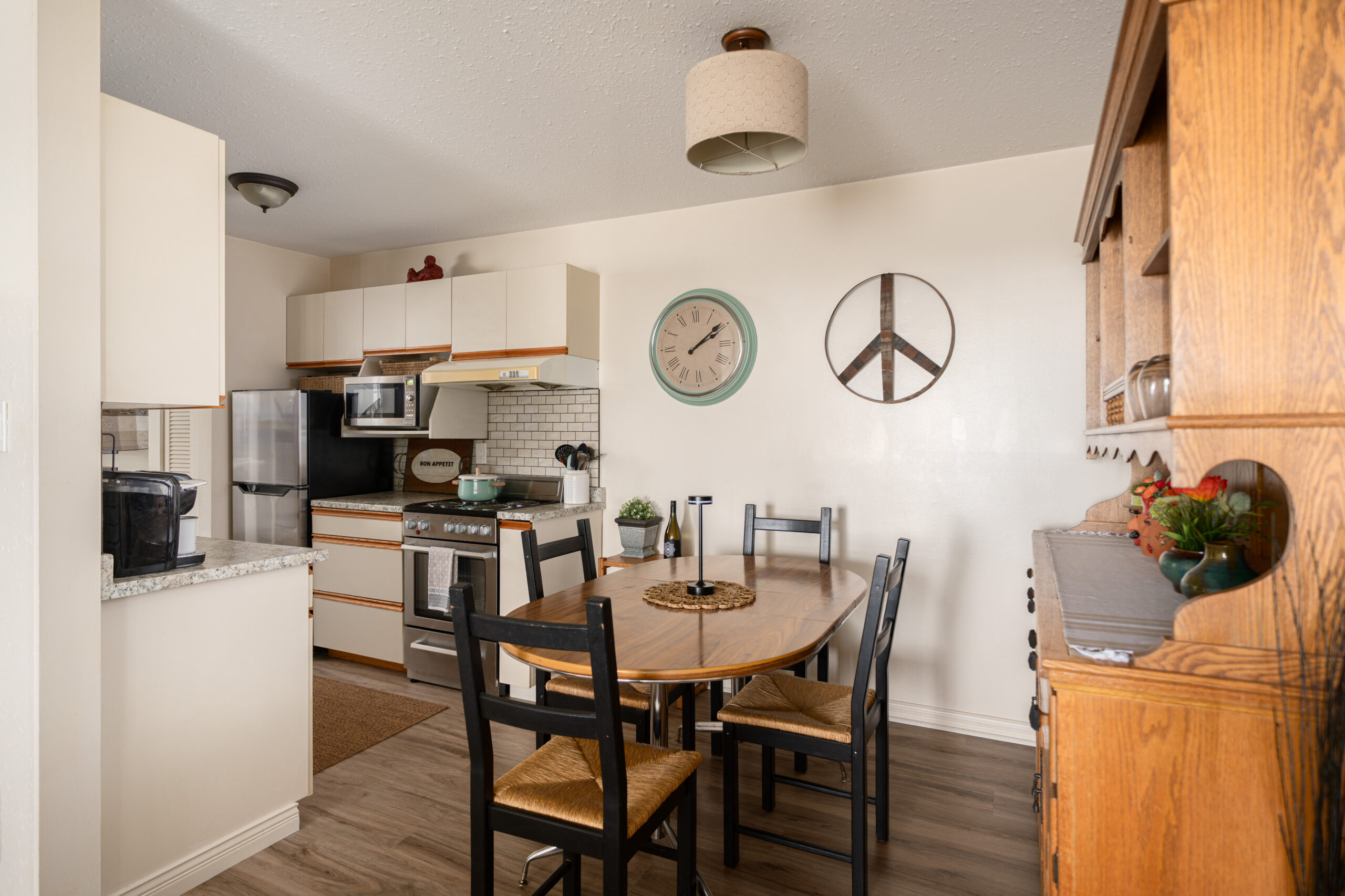 King Albert Ave - 1000 (301) (Coquitlam) - Jordan Macnab - 11