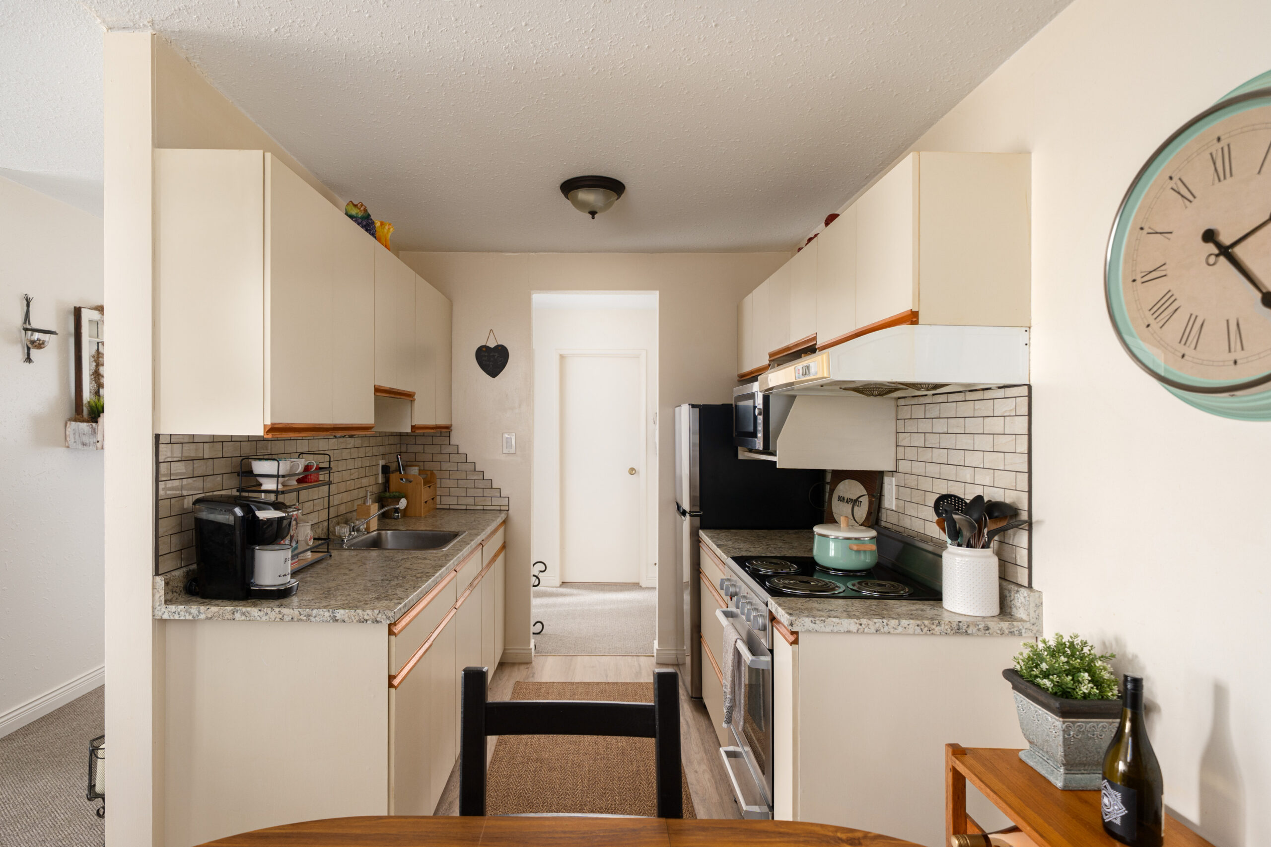 King Albert Ave - 1000 (301) (Coquitlam) - Jordan Macnab - 13