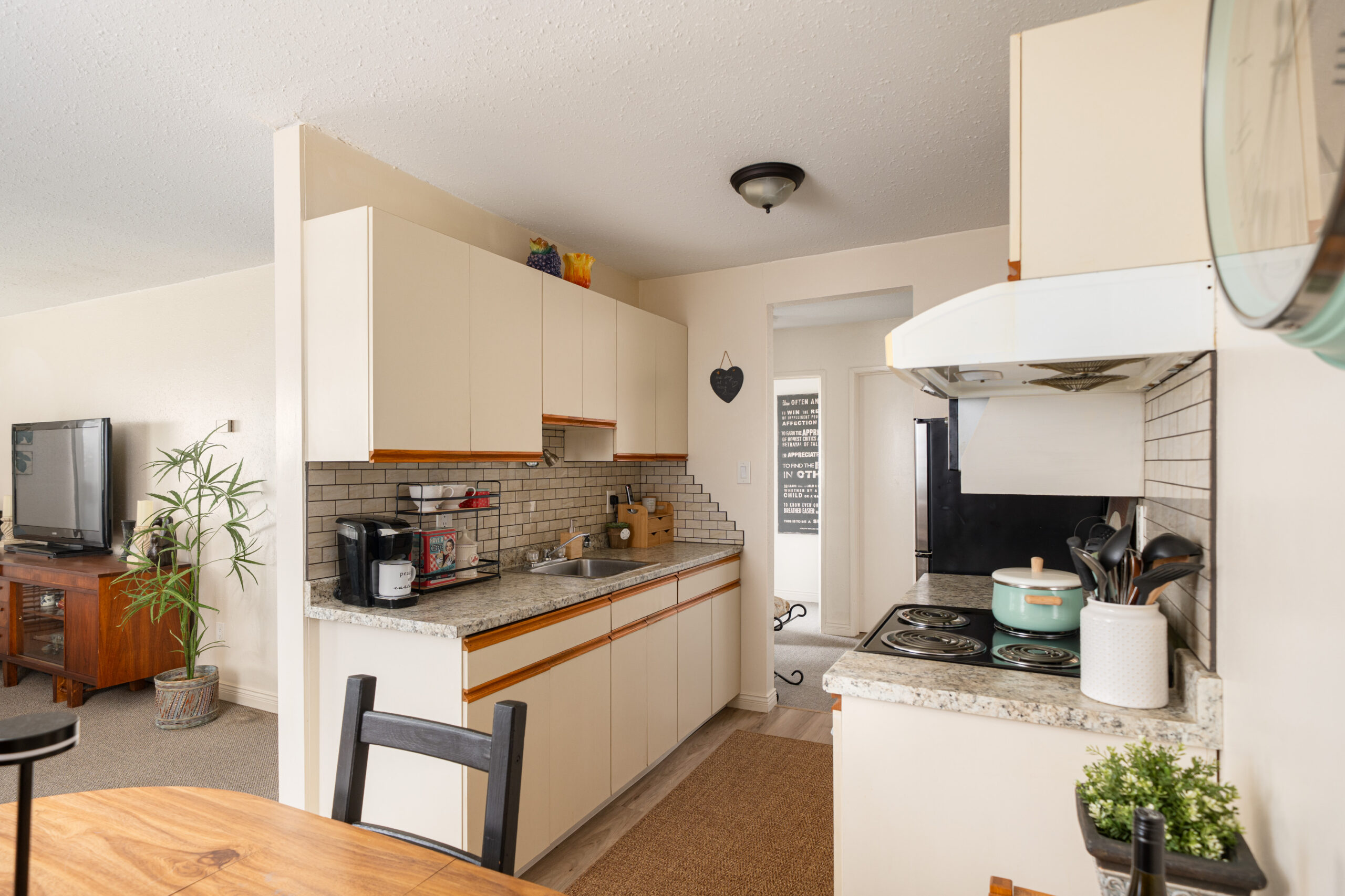 King Albert Ave - 1000 (301) (Coquitlam) - Jordan Macnab - 14