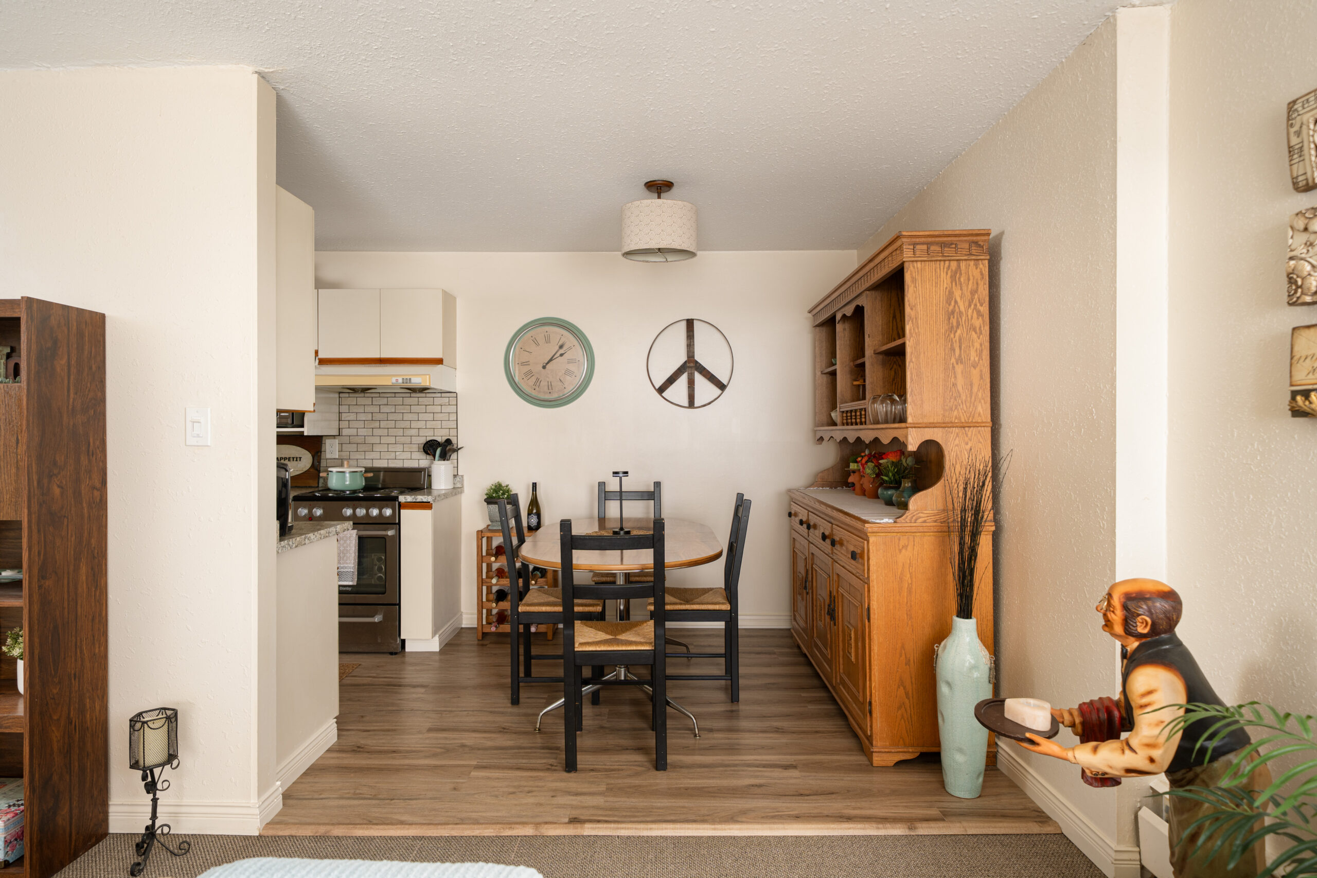 King Albert Ave - 1000 (301) (Coquitlam) - Jordan Macnab - 9