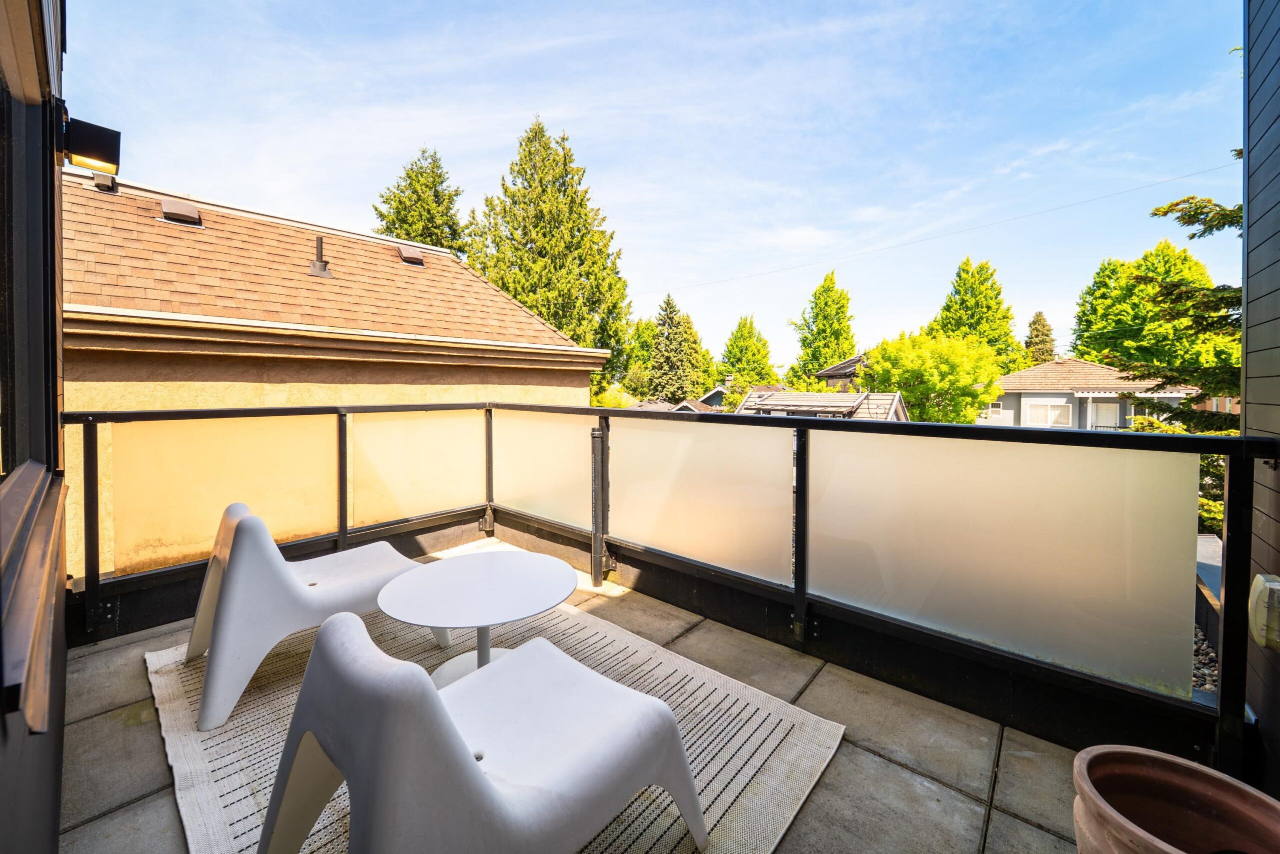 Private sundeck on the upper level of 5208 Ross Street