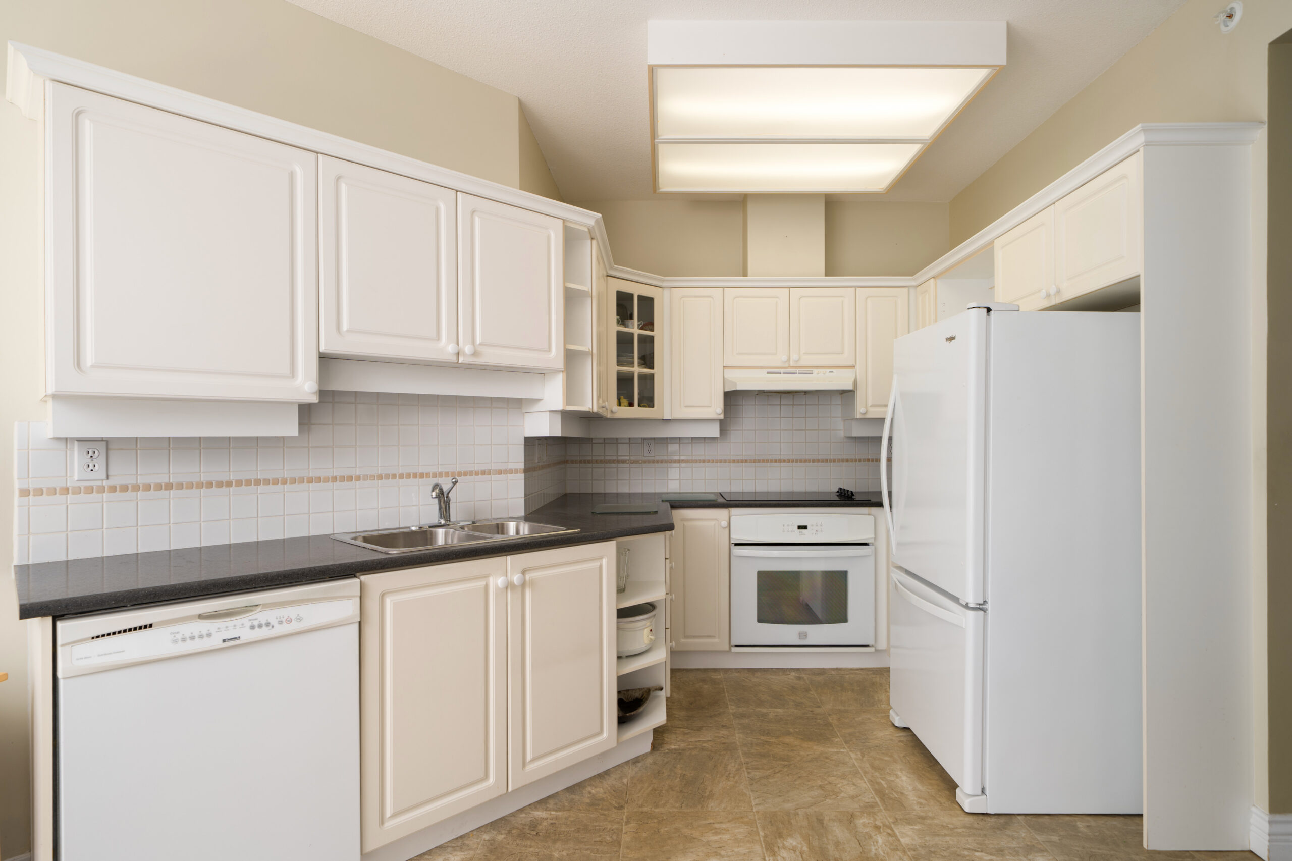 315 2985 Princess Cres - 12
