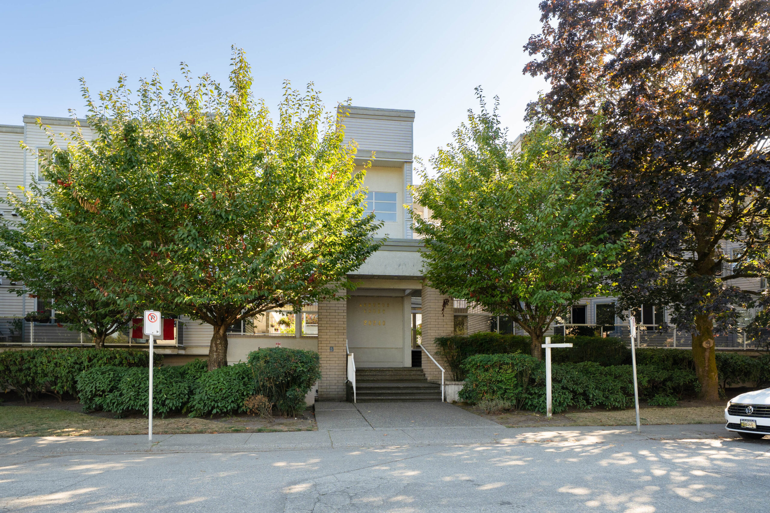 54A Ave - 20240 (105) (Langley) - Craig Johnston - 1