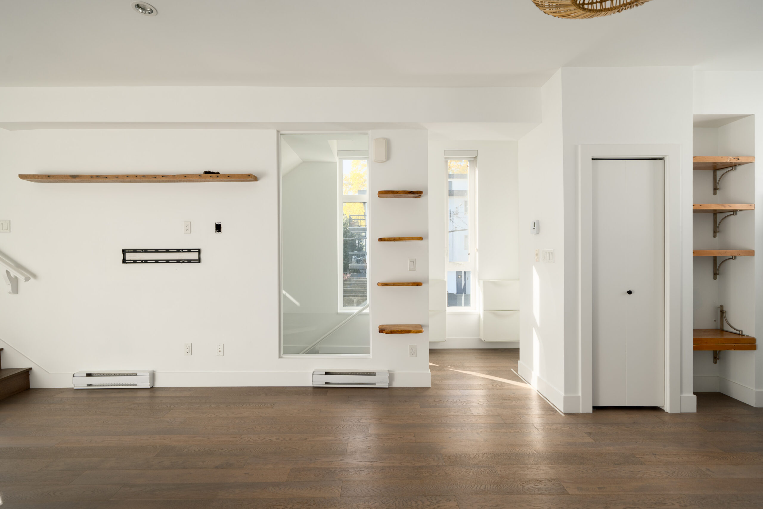 Brunswick St - 2337 (Vancouver) - Jordan Macnab - 10