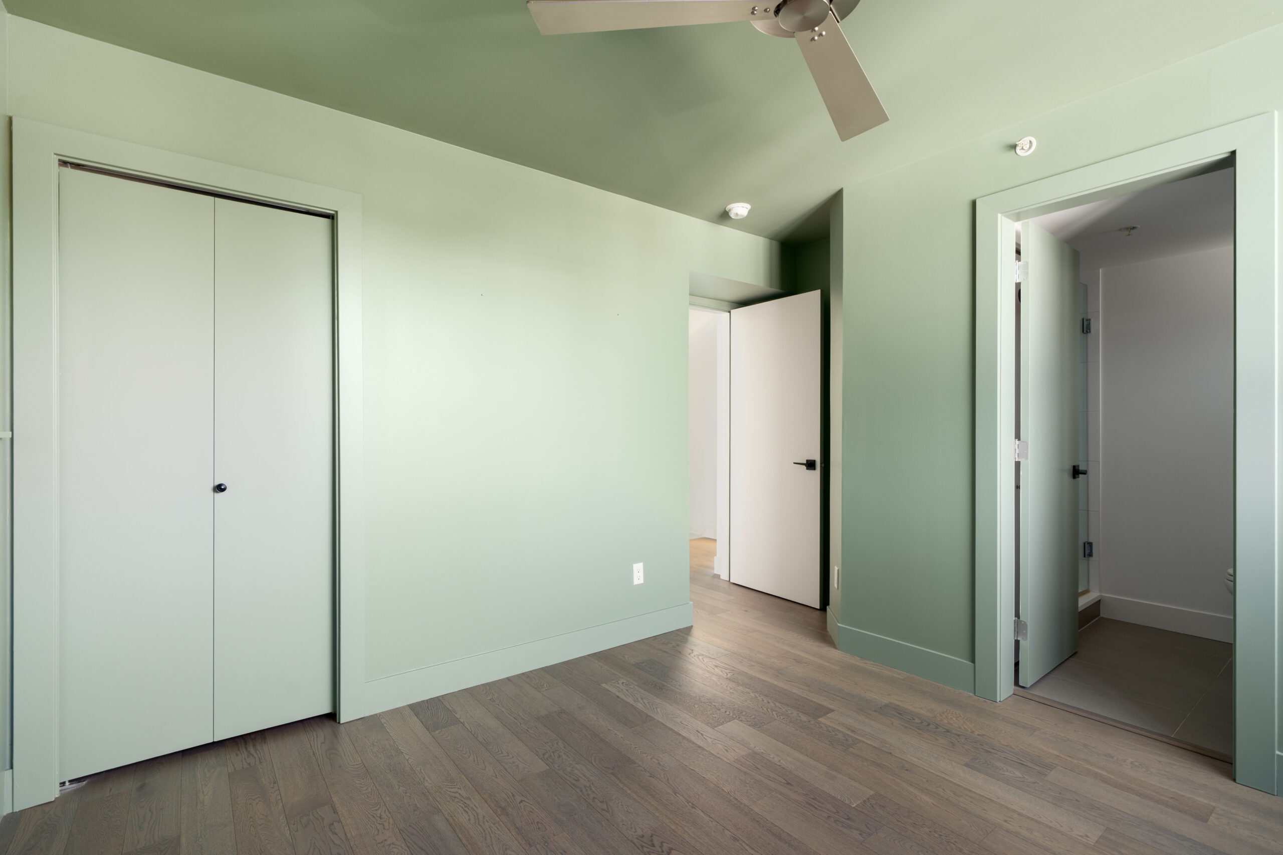Brunswick St - 2337 (Vancouver) - Jordan Macnab - 17
