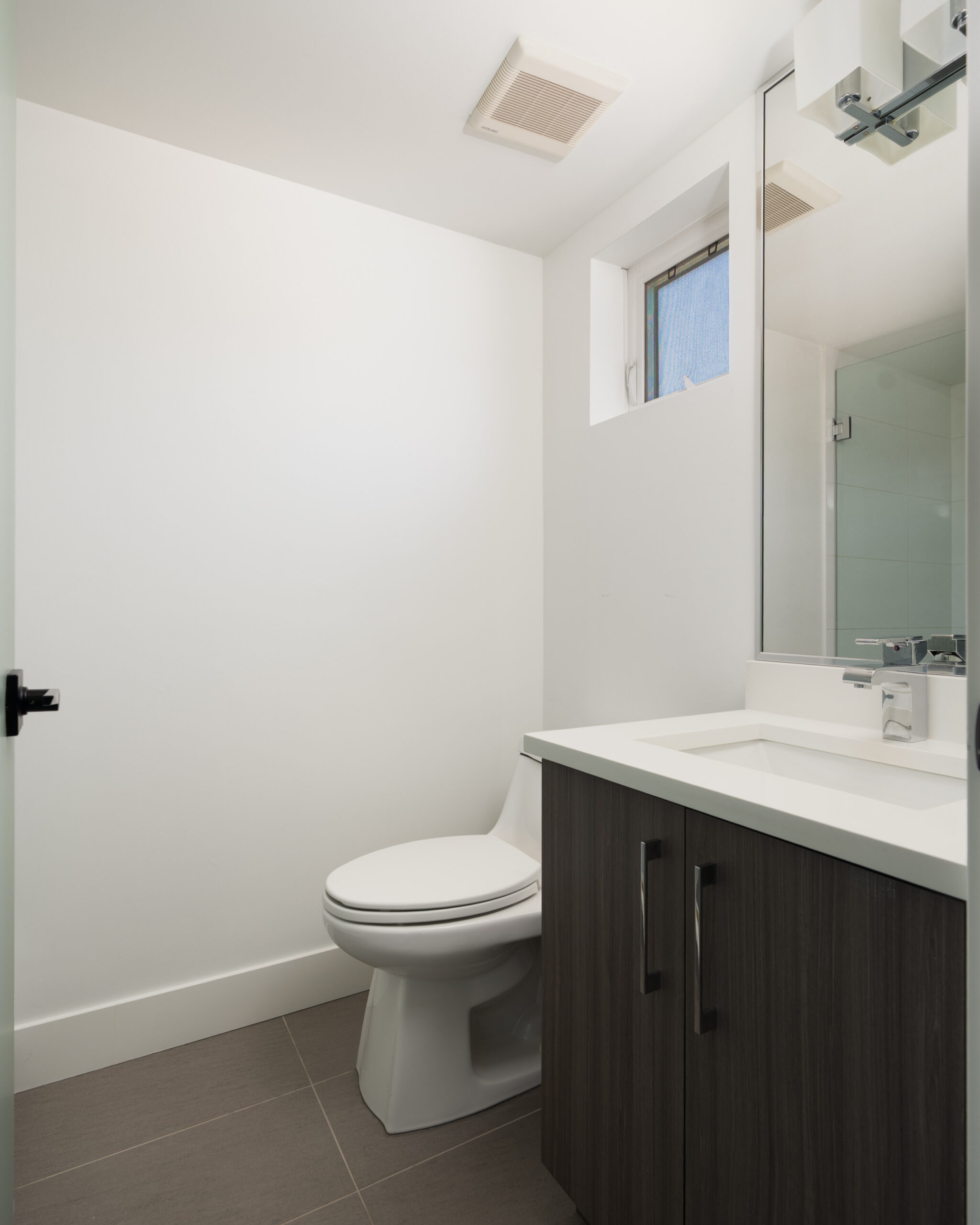 Brunswick St - 2337 (Vancouver) - Jordan Macnab - 18