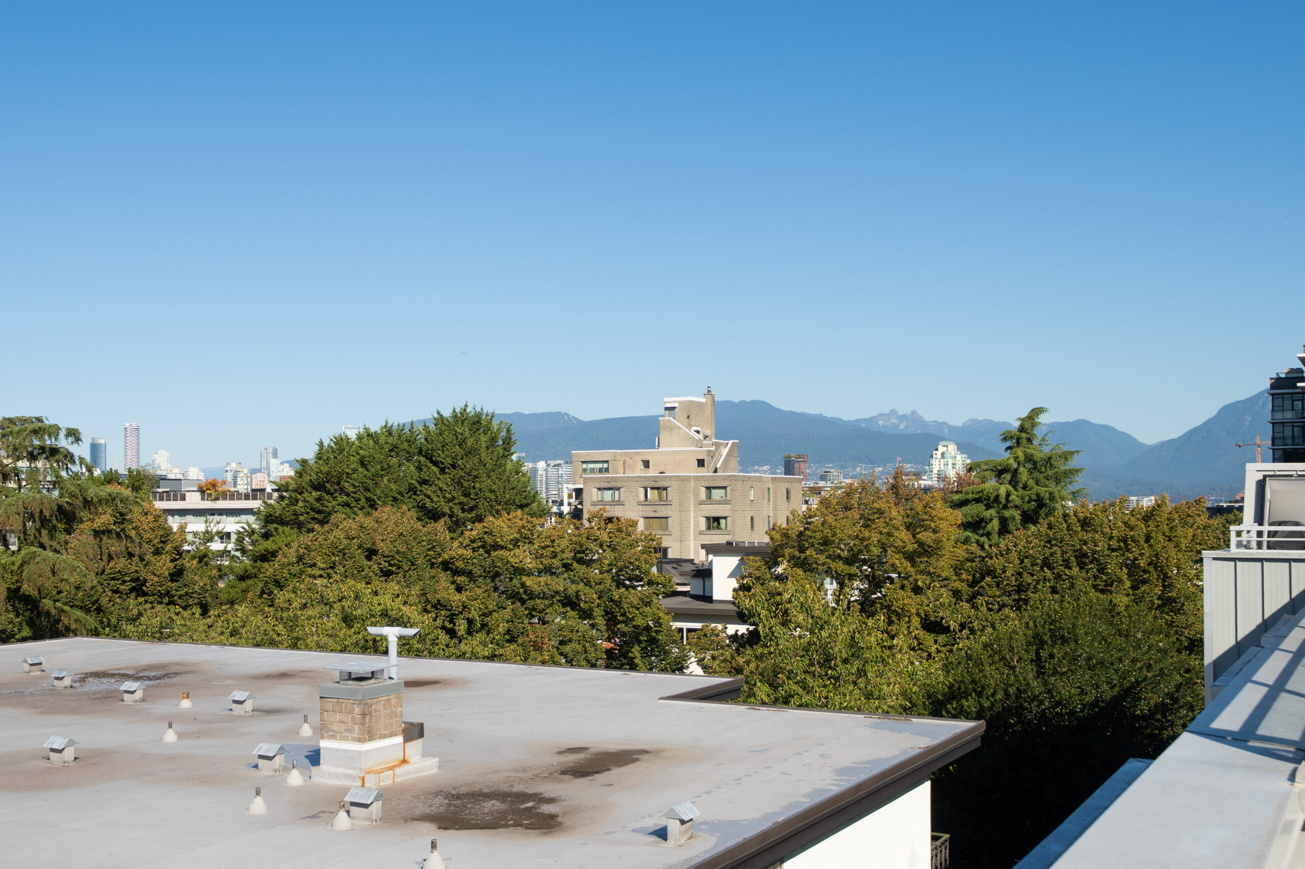 Brunswick St - 2337 (Vancouver) - Jordan Macnab - 27