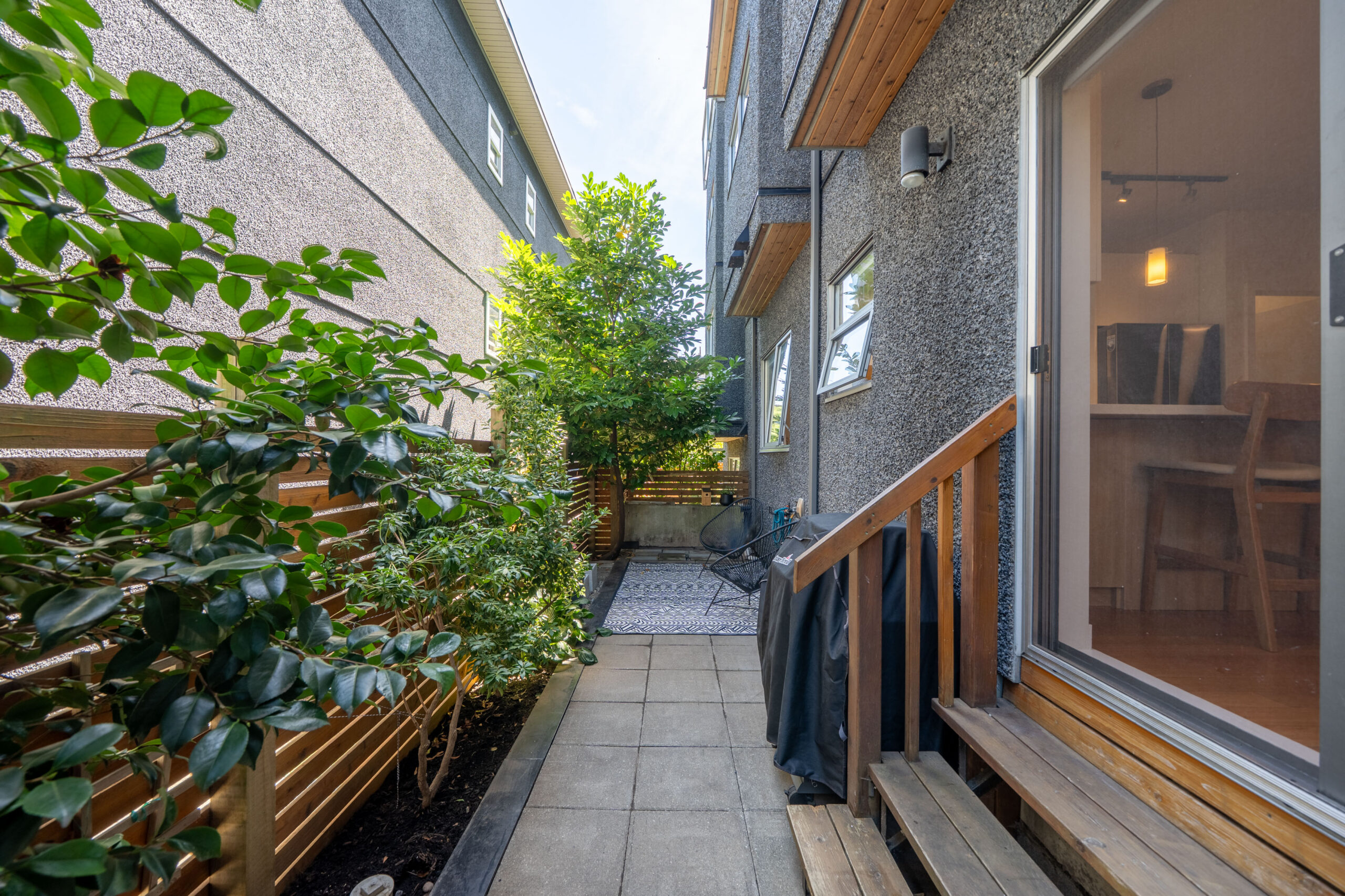 Quebec St - 3088 (Vancouver) - Jordan Macnab - 22