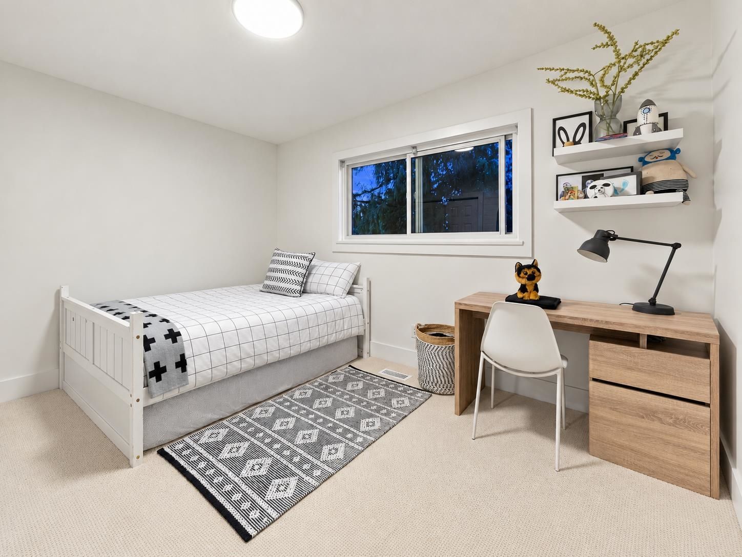 Second secondary bedroom at 2957 Starlight Way